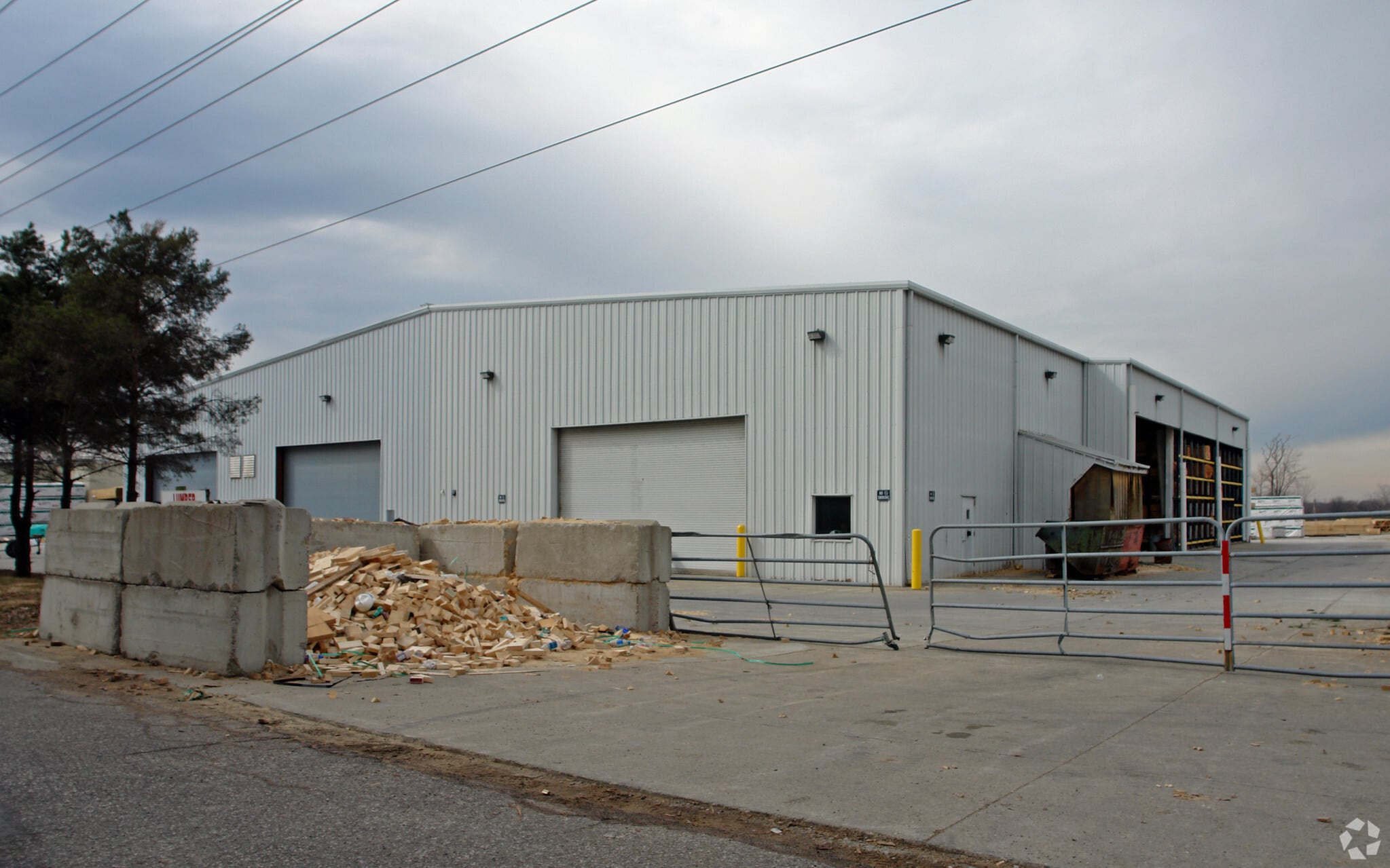 2930 Atlas Dr, Erlanger, KY for Rent