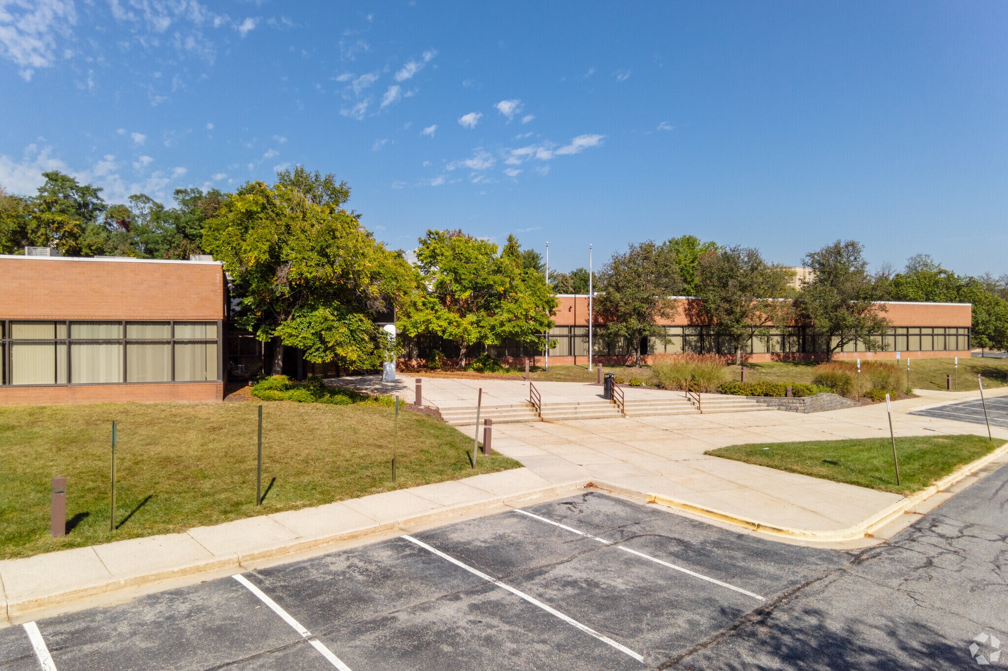 6200 Chevy Chase Dr, Laurel, MD for Rent