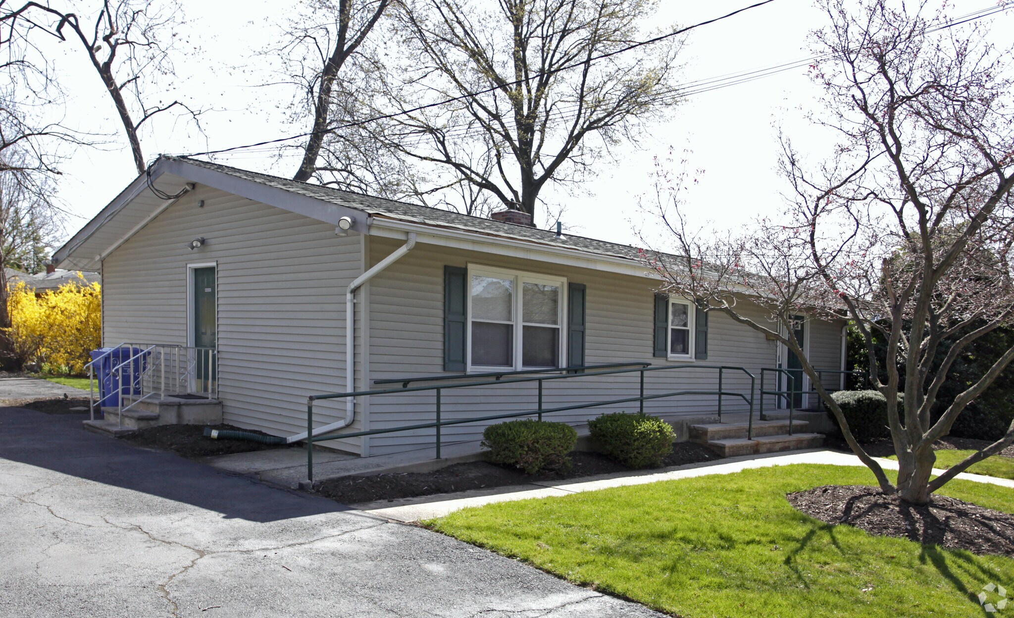 432 Avenel St, Avenel, NJ for Rent