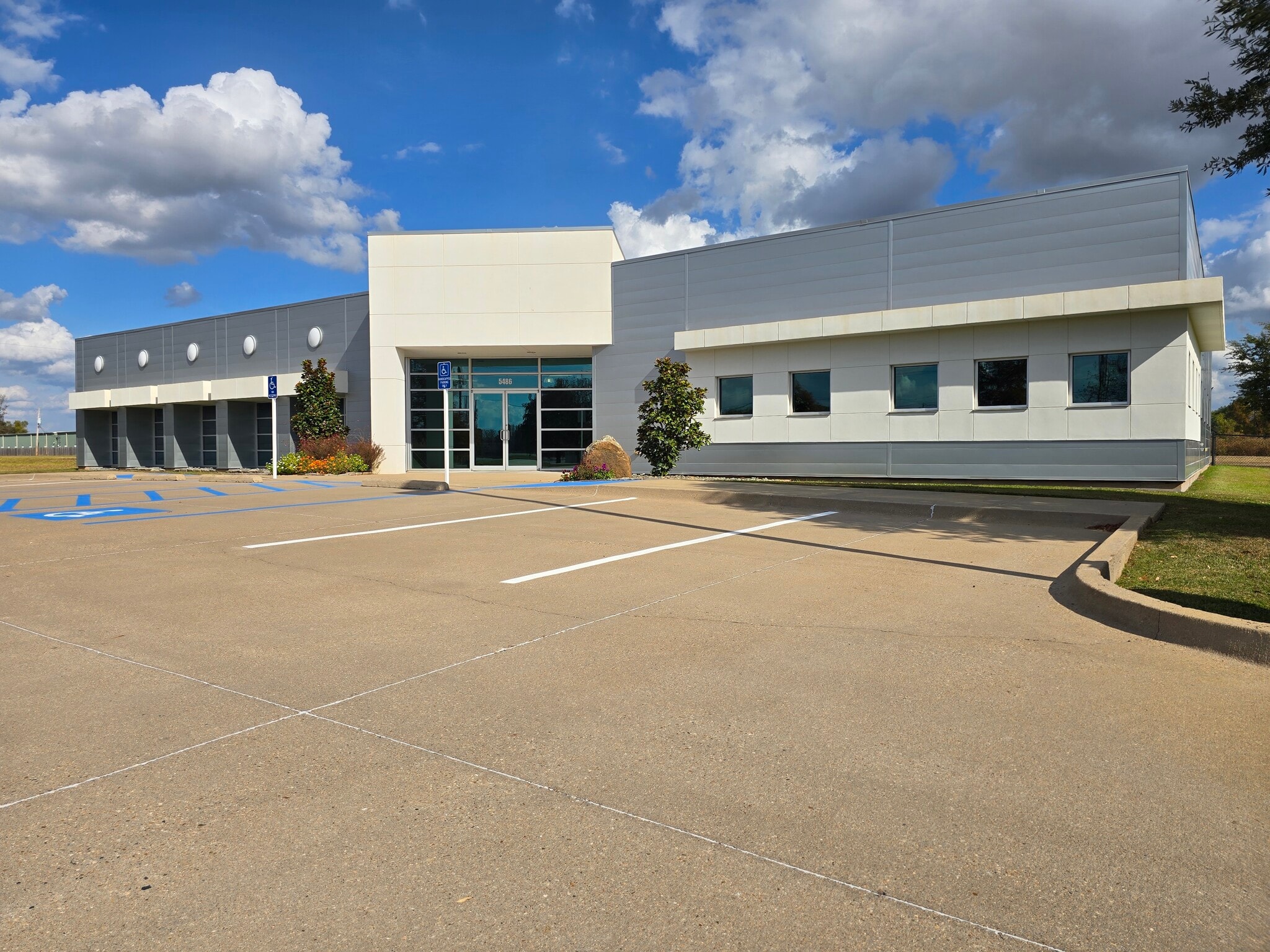 5486 Airline Dr, Bossier City, LA for Sale