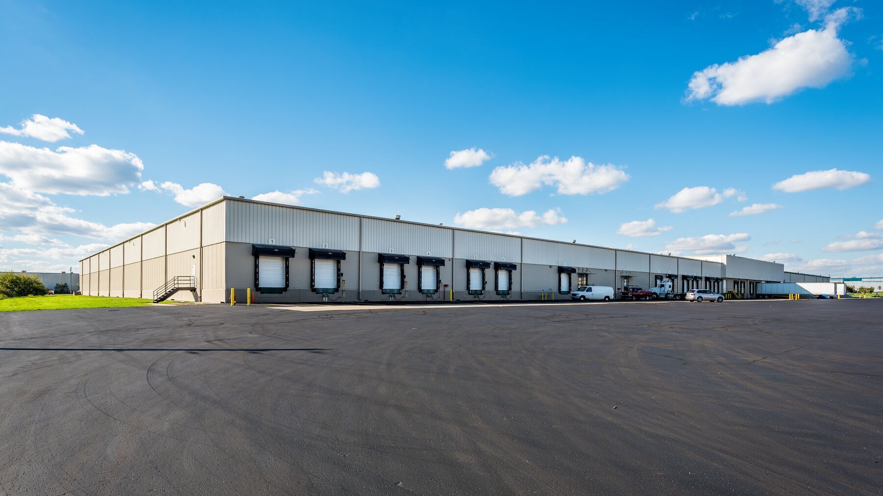 5850 W 80th St, Indianapolis, IN for Rent