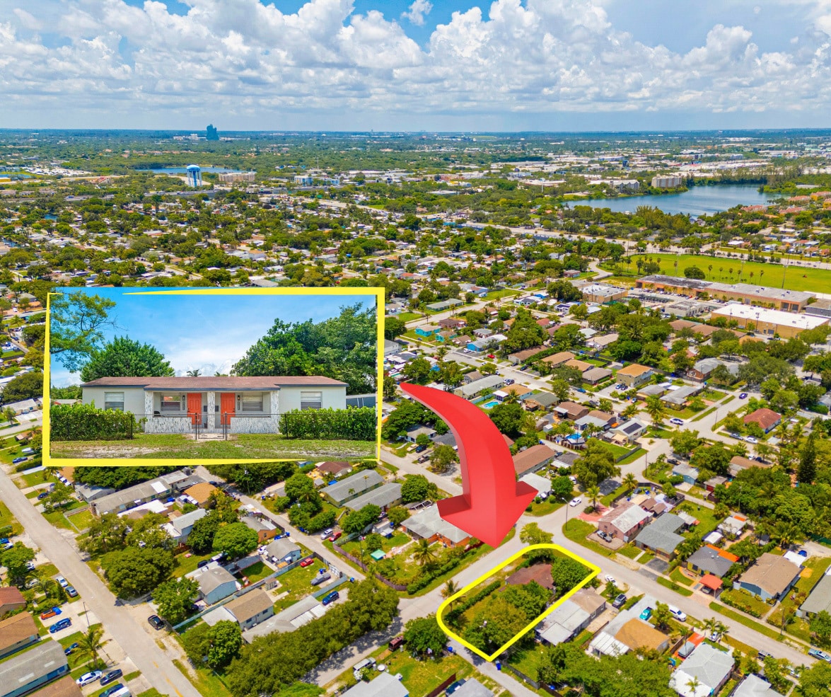 1923 N 23rd Ave, Hollywood, FL for Sale