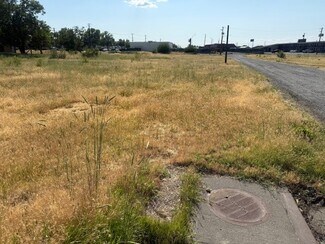 Hermiston, OR Commercial - 337 E Highland Ave