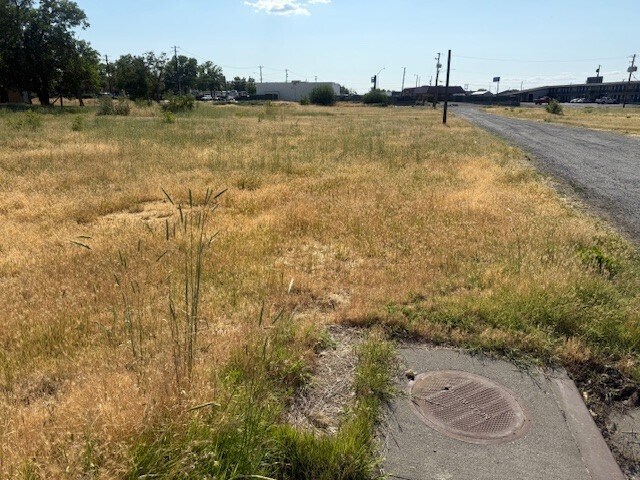 337 E Highland Ave, Hermiston, OR for Sale