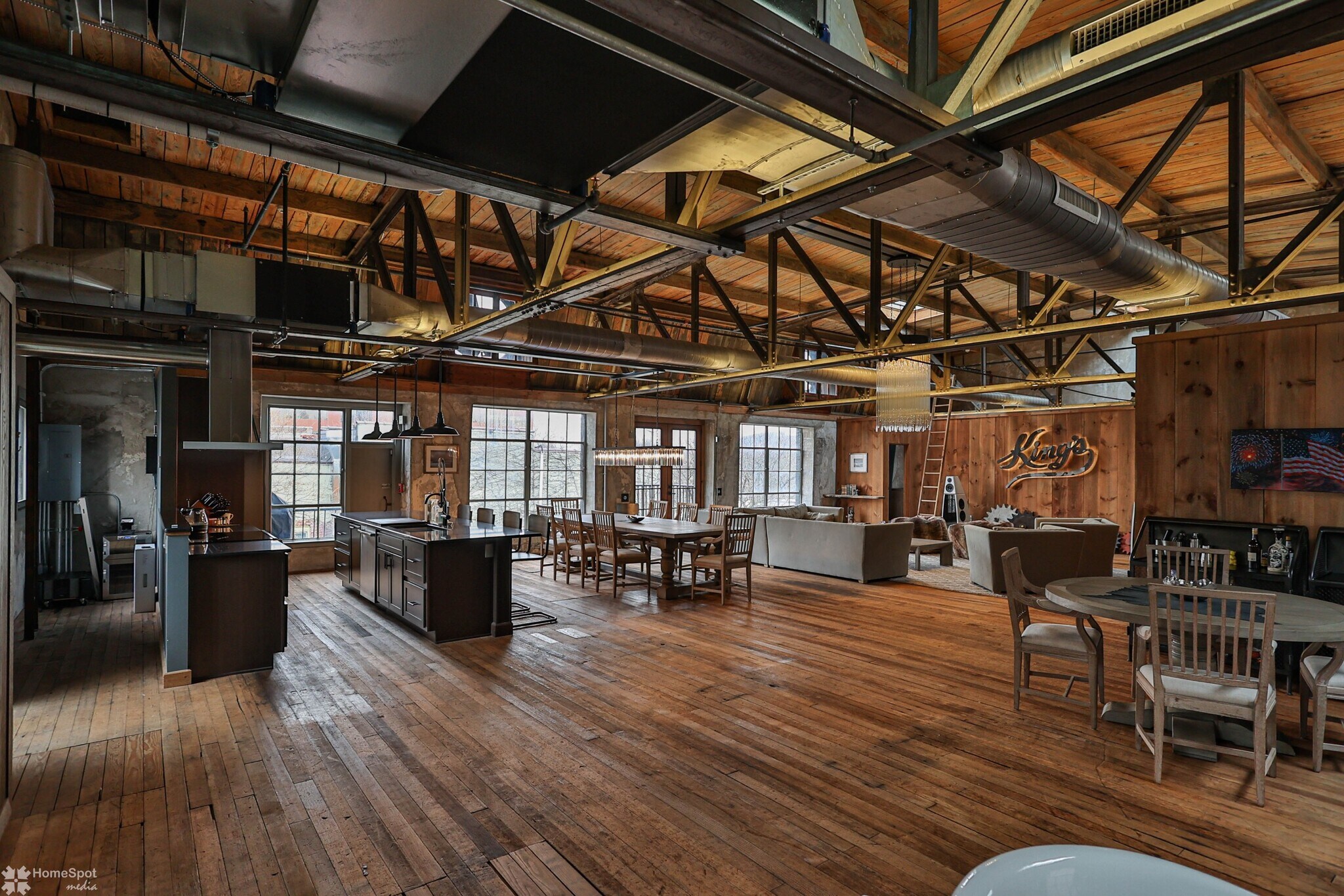 225 Ferry St Easton, PA 18042 Office Property for Lease on