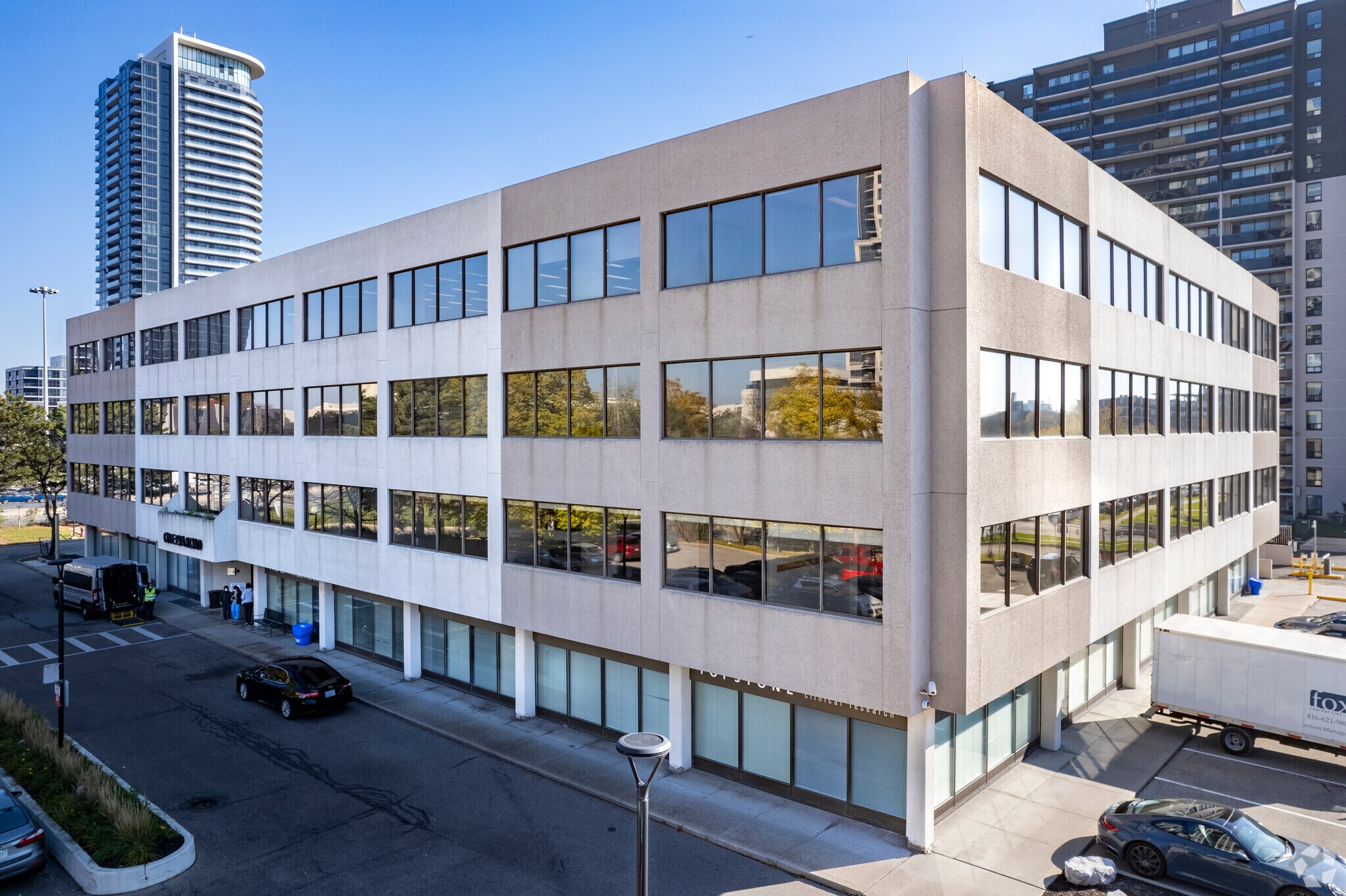 1 Eva Rd, Toronto, ON for Rent