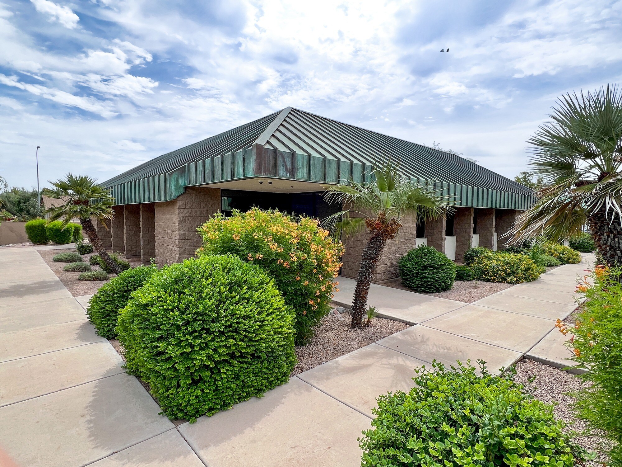 908 W Chandler Blvd, Chandler, AZ for Rent