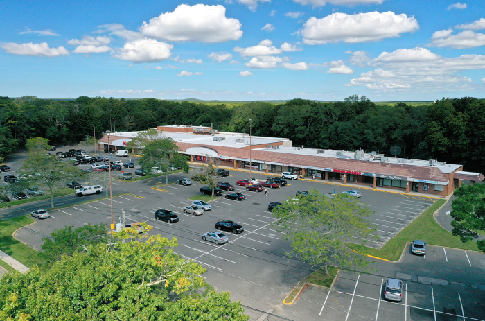 5-25 Eastport Manor Rd, Eastport, NY for Rent
