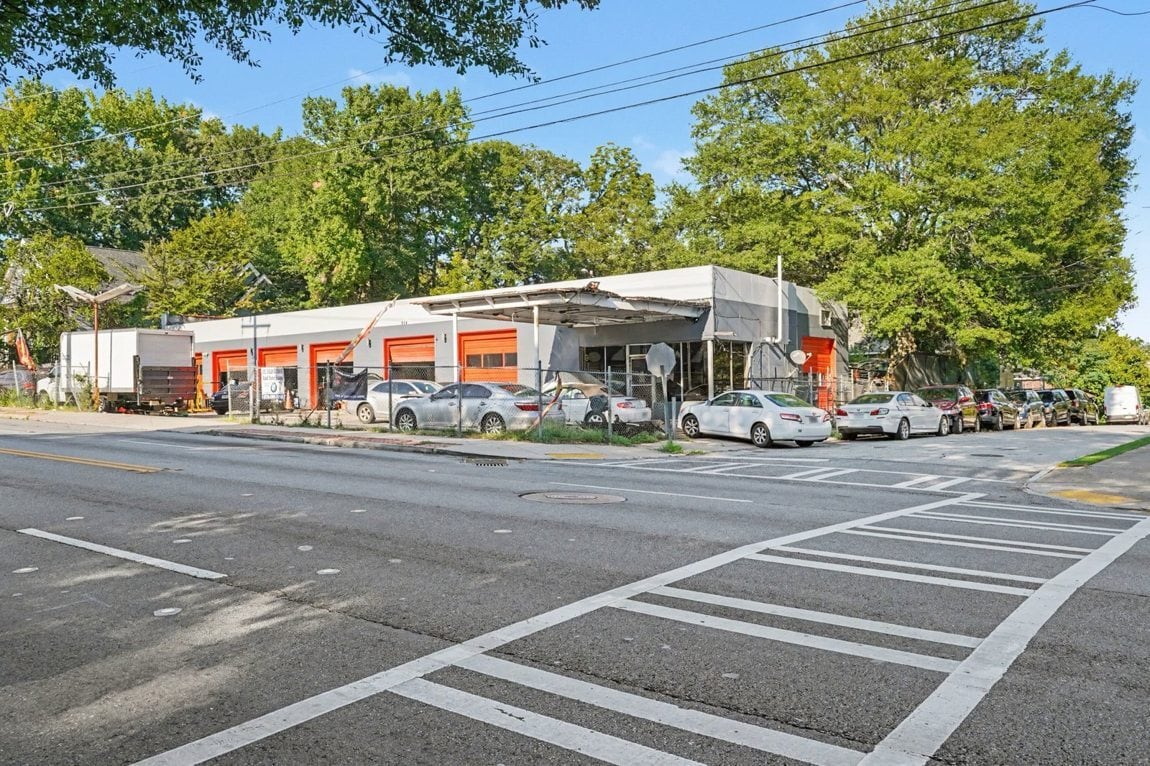934 Metropolitan Pky, Atlanta, GA for Rent