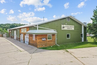 Ripon, WI Storefront - 1129 W Fond Du Lac St