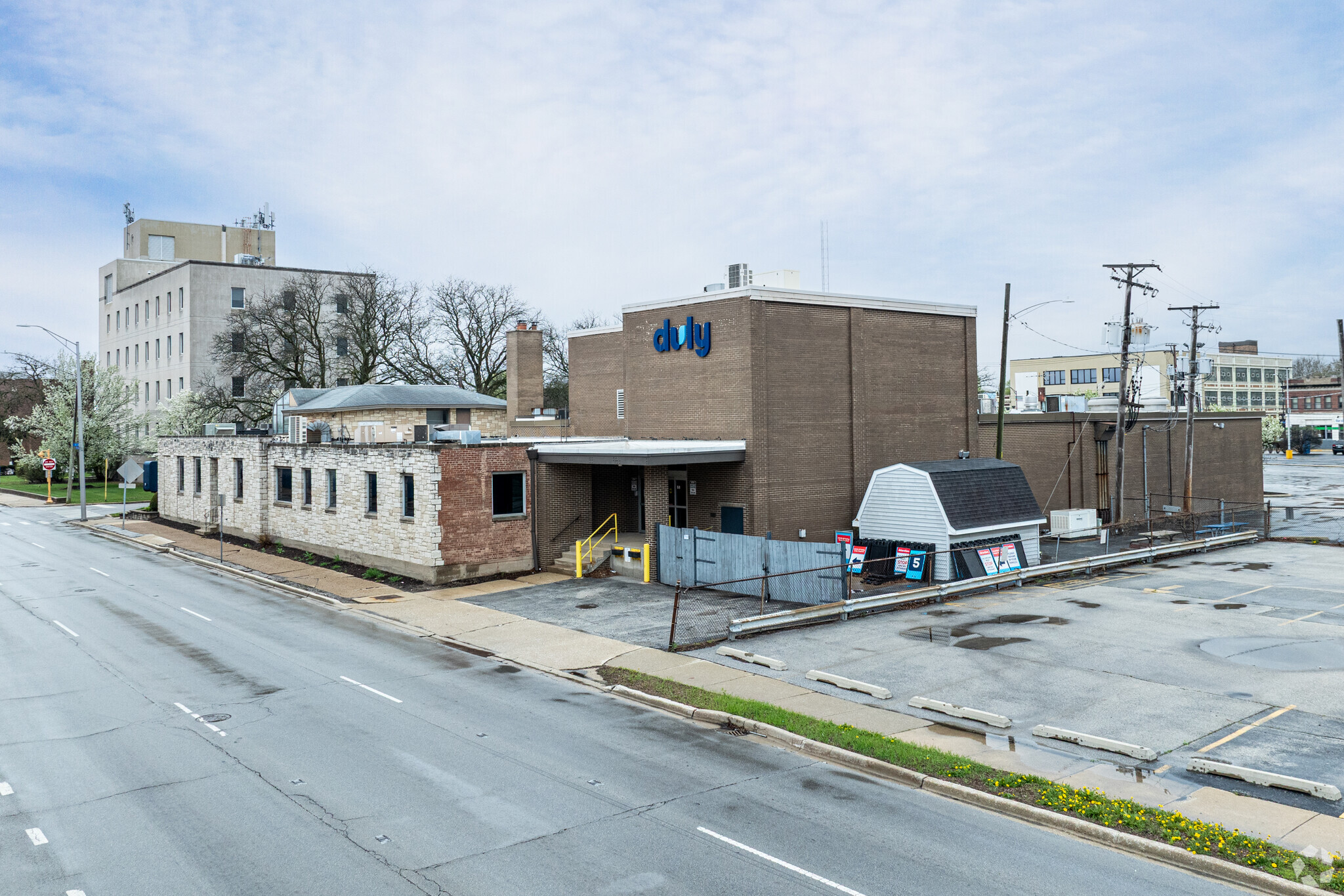 2320 W High St, Blue Island, IL for Rent