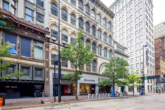 Cincinnati, OH Storefront Retail/Office - 6 W 4th St