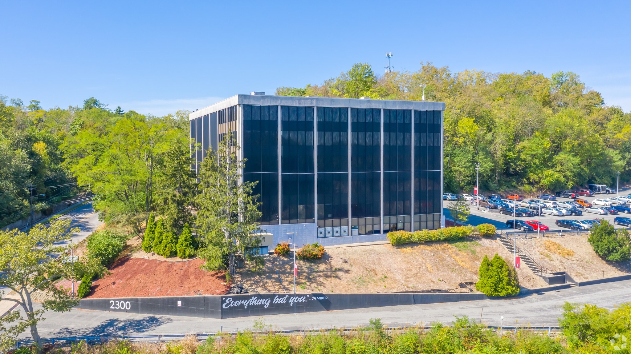 2300 Montana Ave Cincinnati, OH 45211 Office Property for Lease on