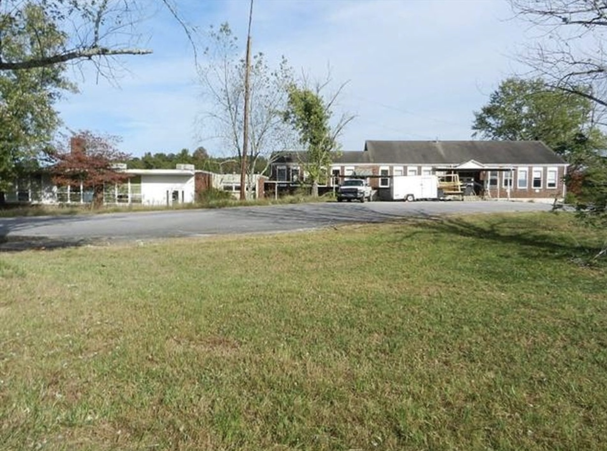 141 Odd Fellows Cemetery Rd, Rockwood, TN for Sale