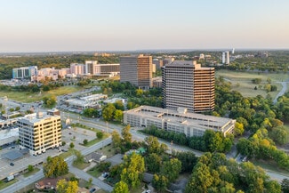 Tulsa, OK Coworking Space - 6100 S Yale Ave