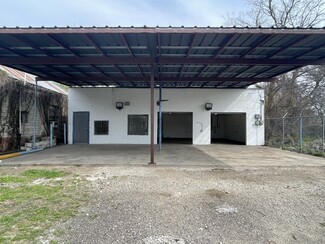 San Antonio, TX Retail - 2210 S Flores St