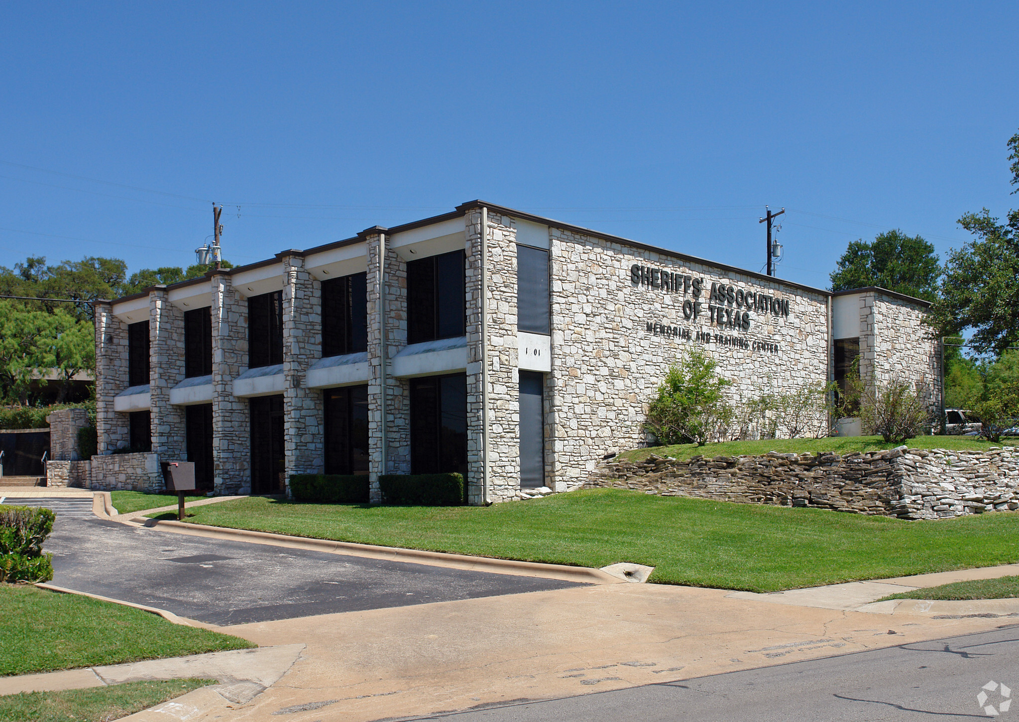 1601 S Interstate 35, Austin, TX for Sale