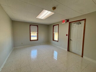 Coal City, IL Medical - 405 W Division St