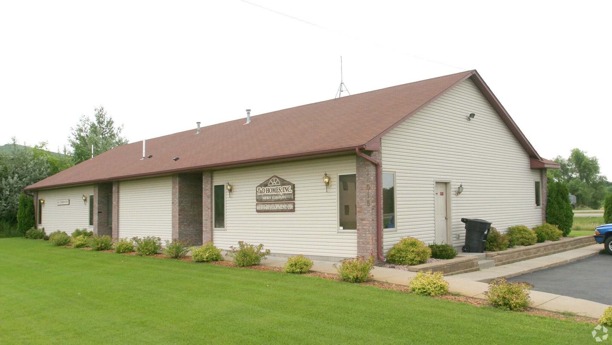 16015 NE Central Ave, Ham Lake, MN for Sale