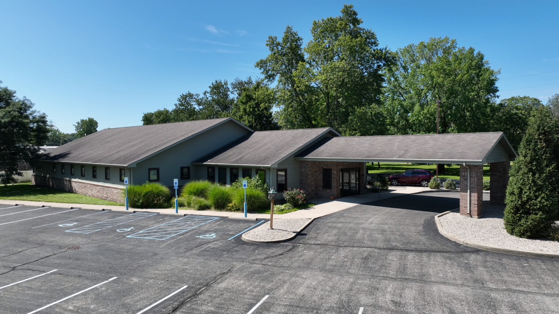 1 Oakview Dr, Monticello, IN for Sale