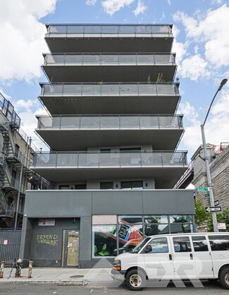 Brooklyn, NY Retail - 349 Kent Ave Brooklyn, NY Retail - 349 Kent Ave