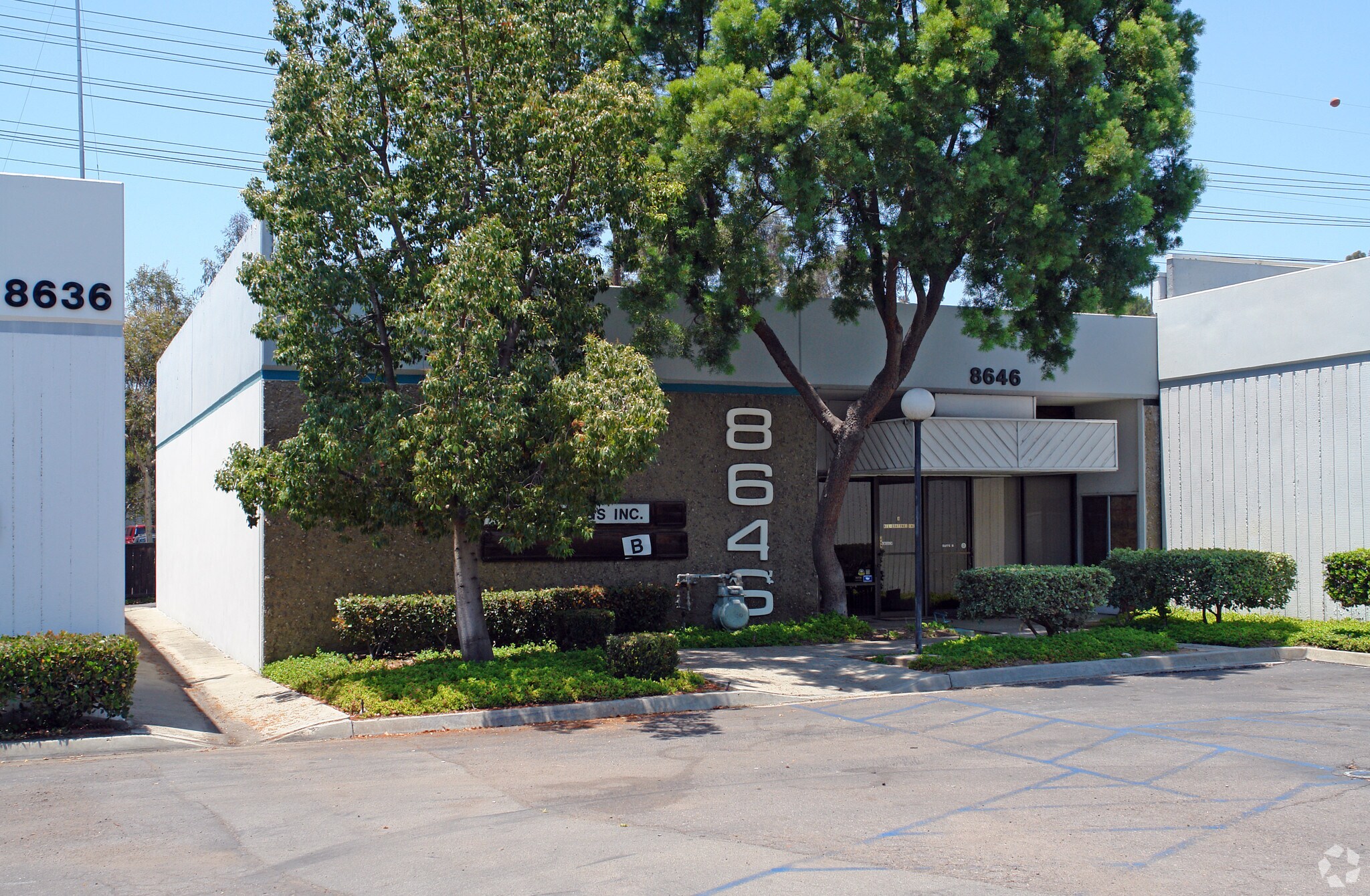 8646 Commerce Ave, San Diego, CA for Sale
