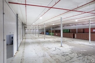 Aylmer, ON Office, Industrial - 516 John St N