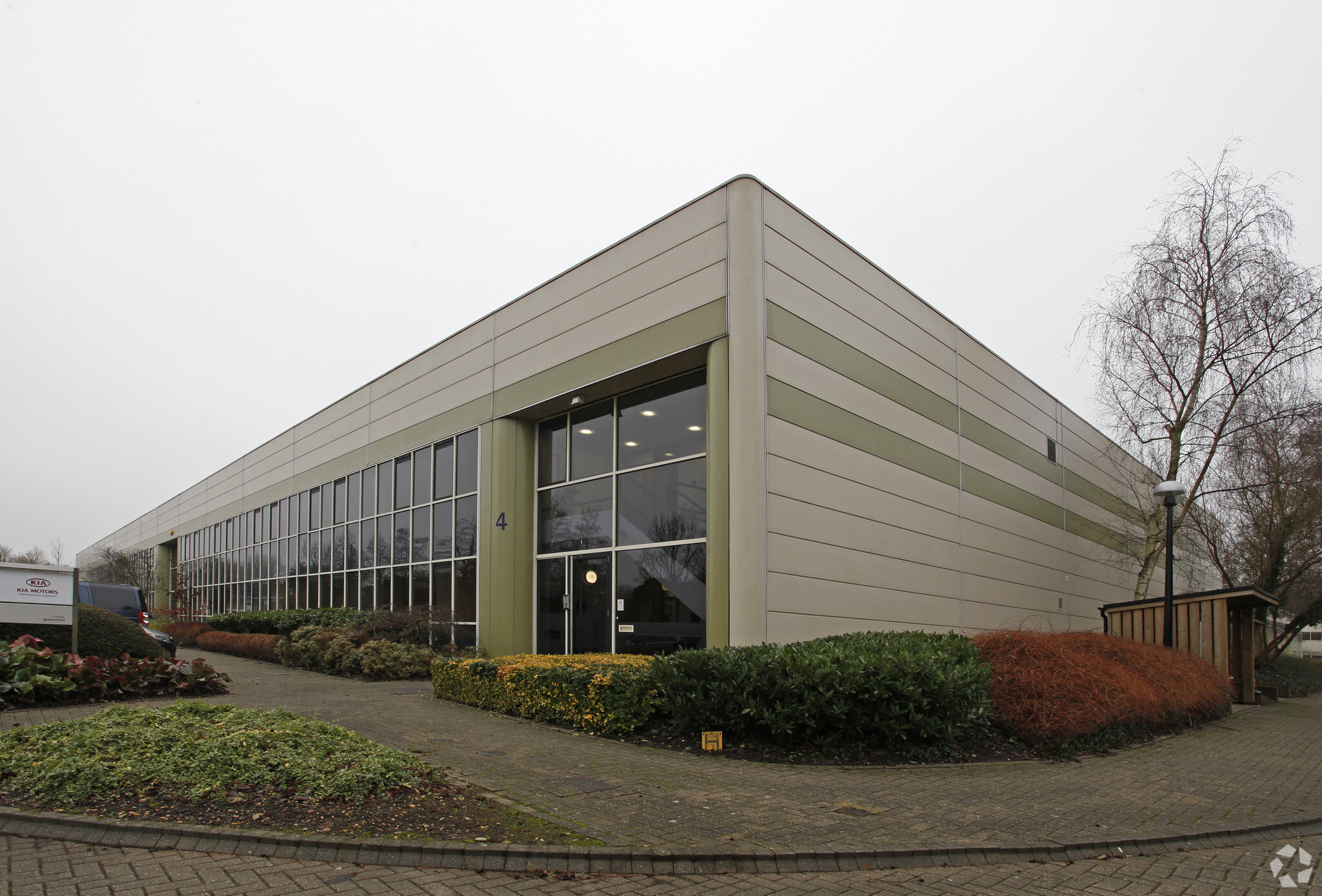 Woodshots Meadow, Watford, HRT for Rent