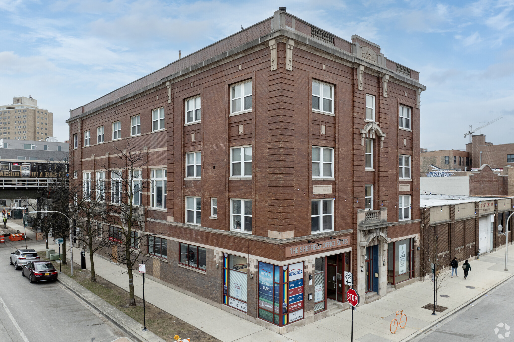 3255-3257 N Sheffield Ave, Chicago, IL for Rent