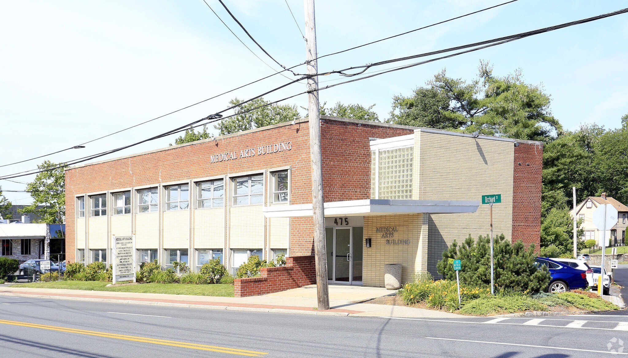 475 White Plains Rd Eastchester, NY 10709 Office Property for Lease