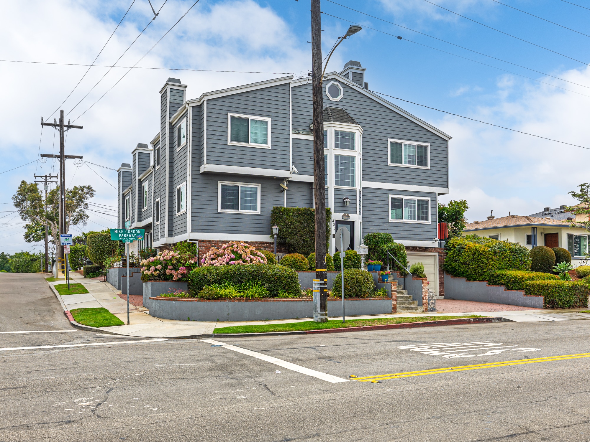 426 E Imperial Ave, El Segundo, CA for Sale