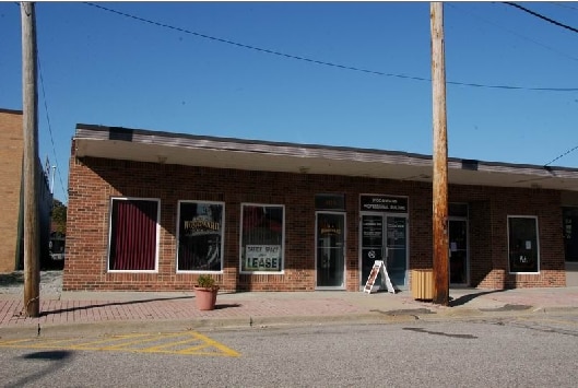 105 E 2nd St, Davison, MI for Rent