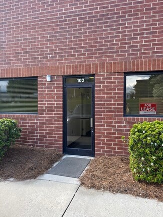 Mooresville, NC Flex - 128 Overhill Dr