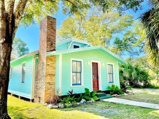HISTORIC SANDERS BEACH MULTI FAMILY