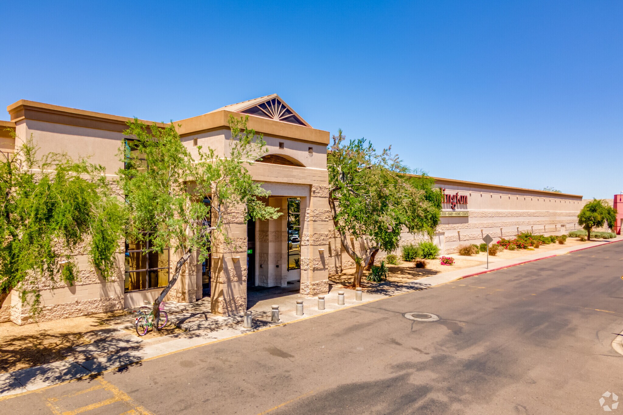 7611 W Thomas Rd, Phoenix, AZ for Sale