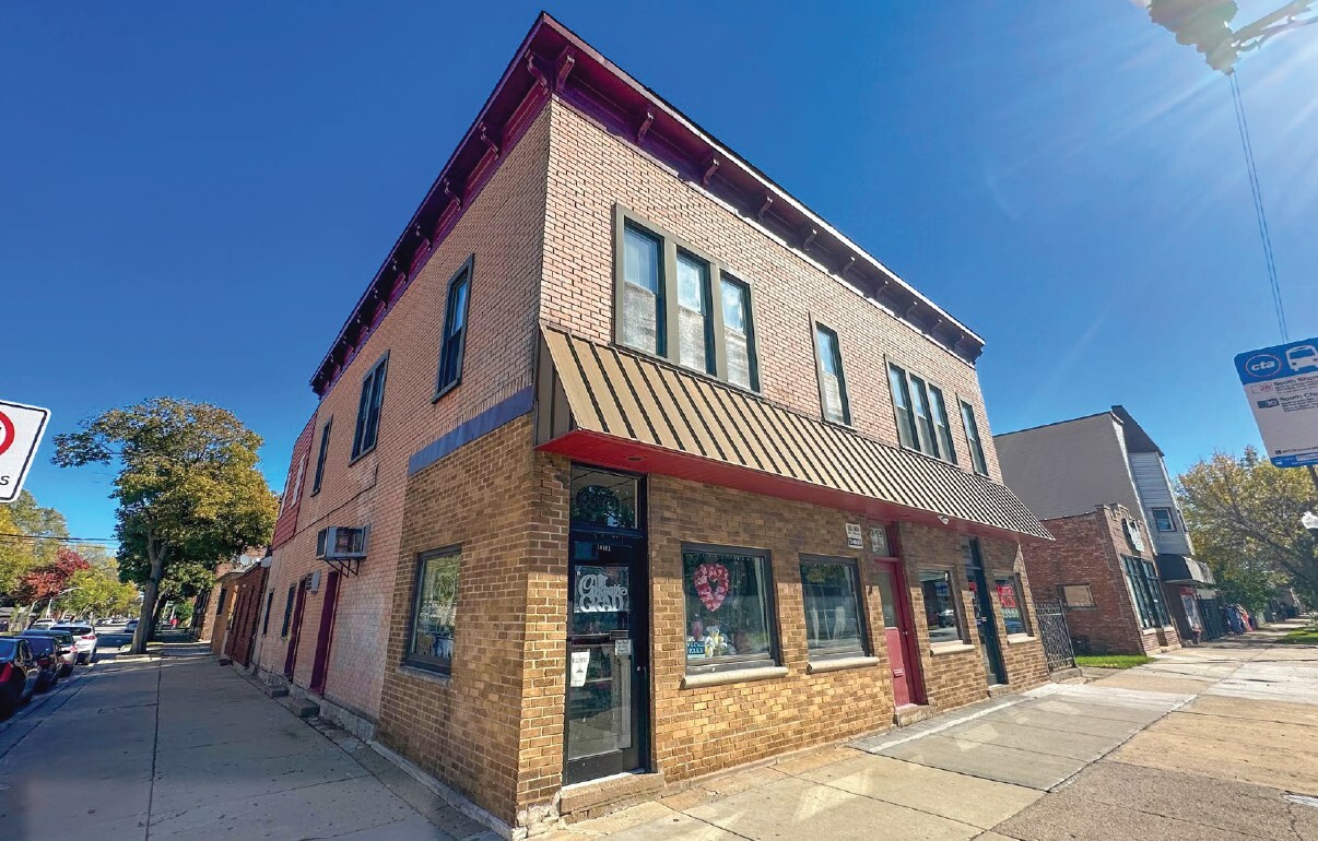 10401 S Ewing Ave, Chicago, IL for Sale