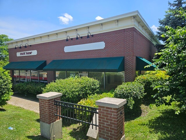 108 1st St, Bloomingdale, IL for Rent