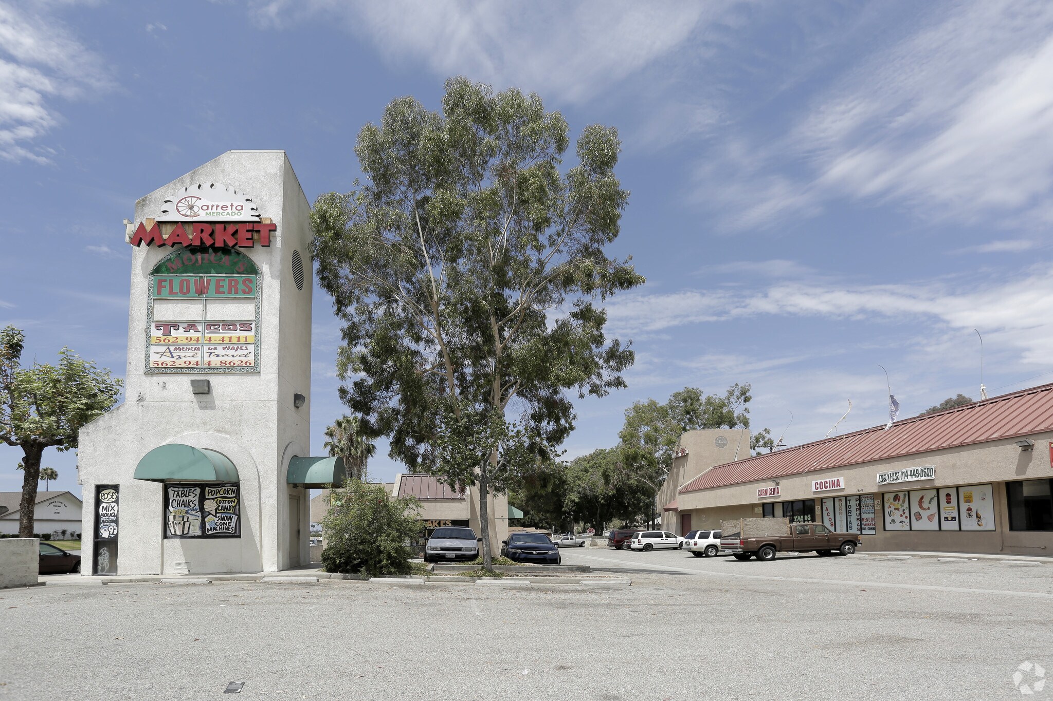 1414751 53 Leffingwell Rd Whittier, CA 90604 Shopping Center