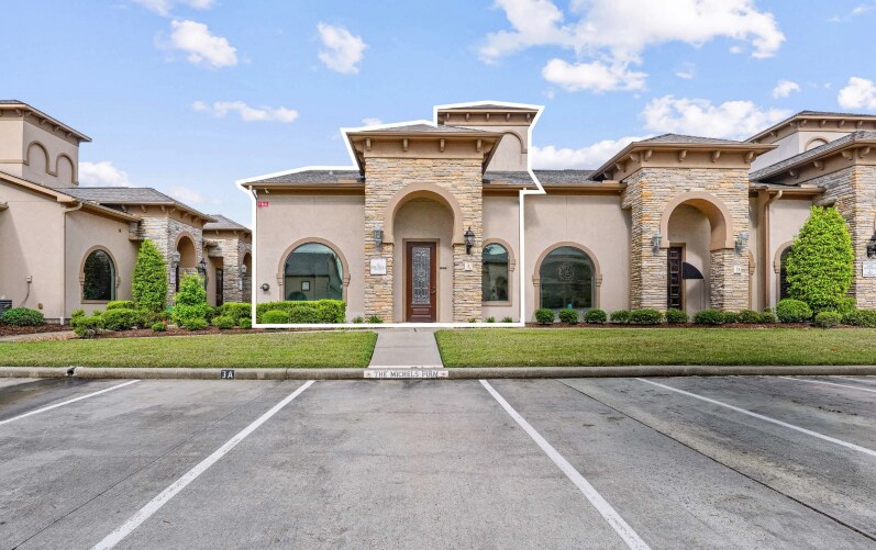 250 Ed English Rd, Shenandoah, TX for Sale