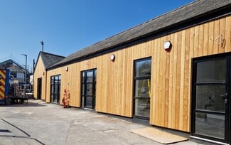 Liskeard, CON Retail - Barn St