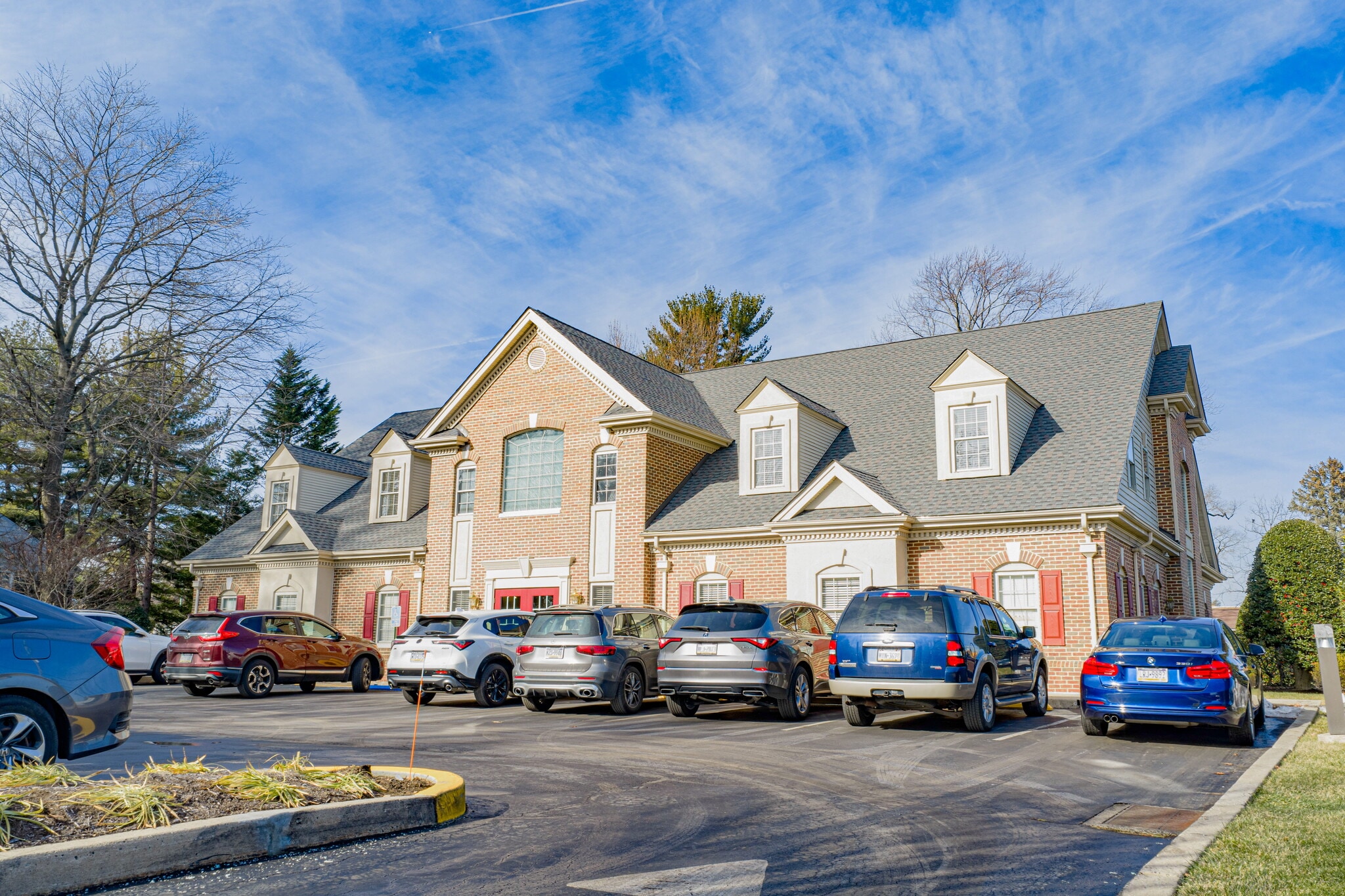 601 Williamsburg Dr, Broomall, PA for Sale