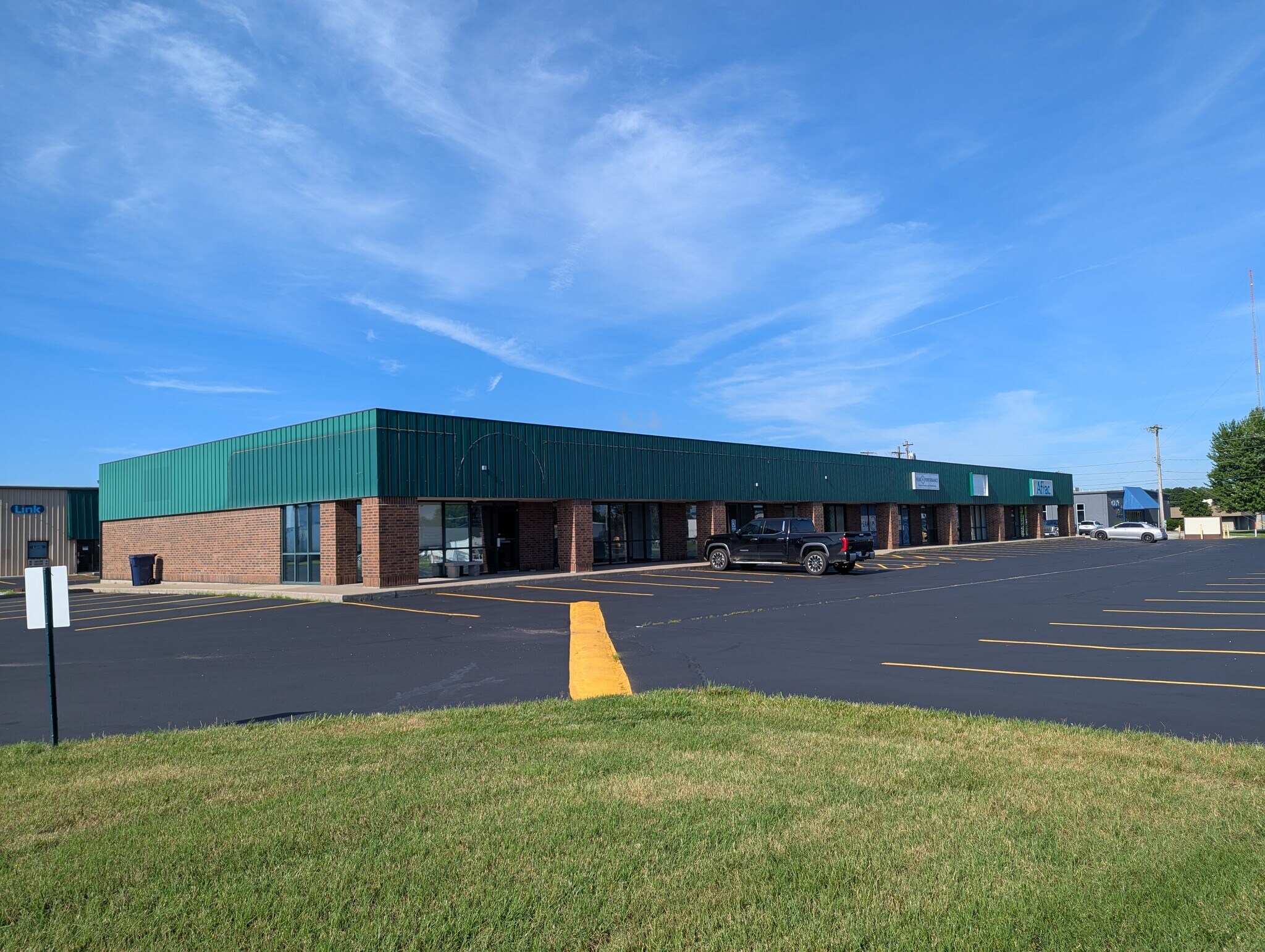3000 E Division St, Springfield, MO for Rent