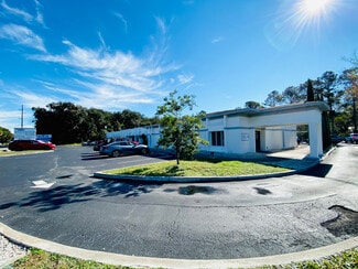 Fernandina Beach, FL Office/Medical - 2884-2898 S 8th St
