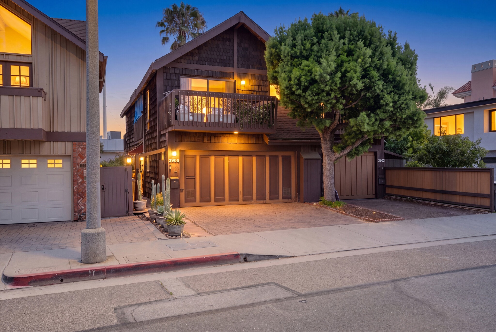 3903-3905 Via Dolce, Marina del Rey, CA 90292 Via, Marina del Rey, CA for Sale