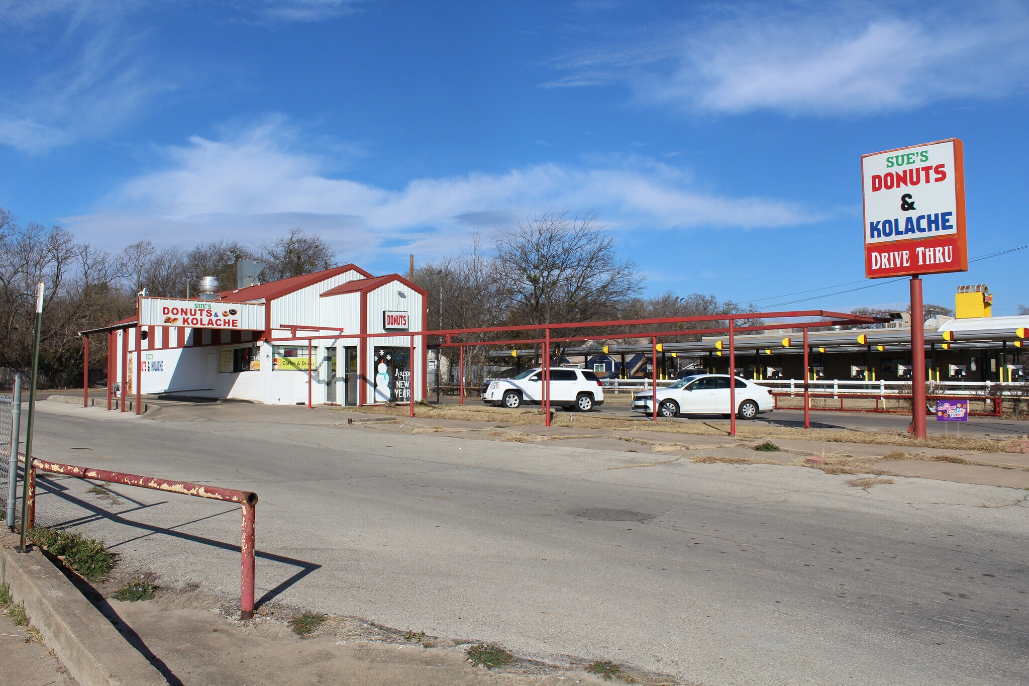 1012 S Main St, Weatherford, TX for Sale