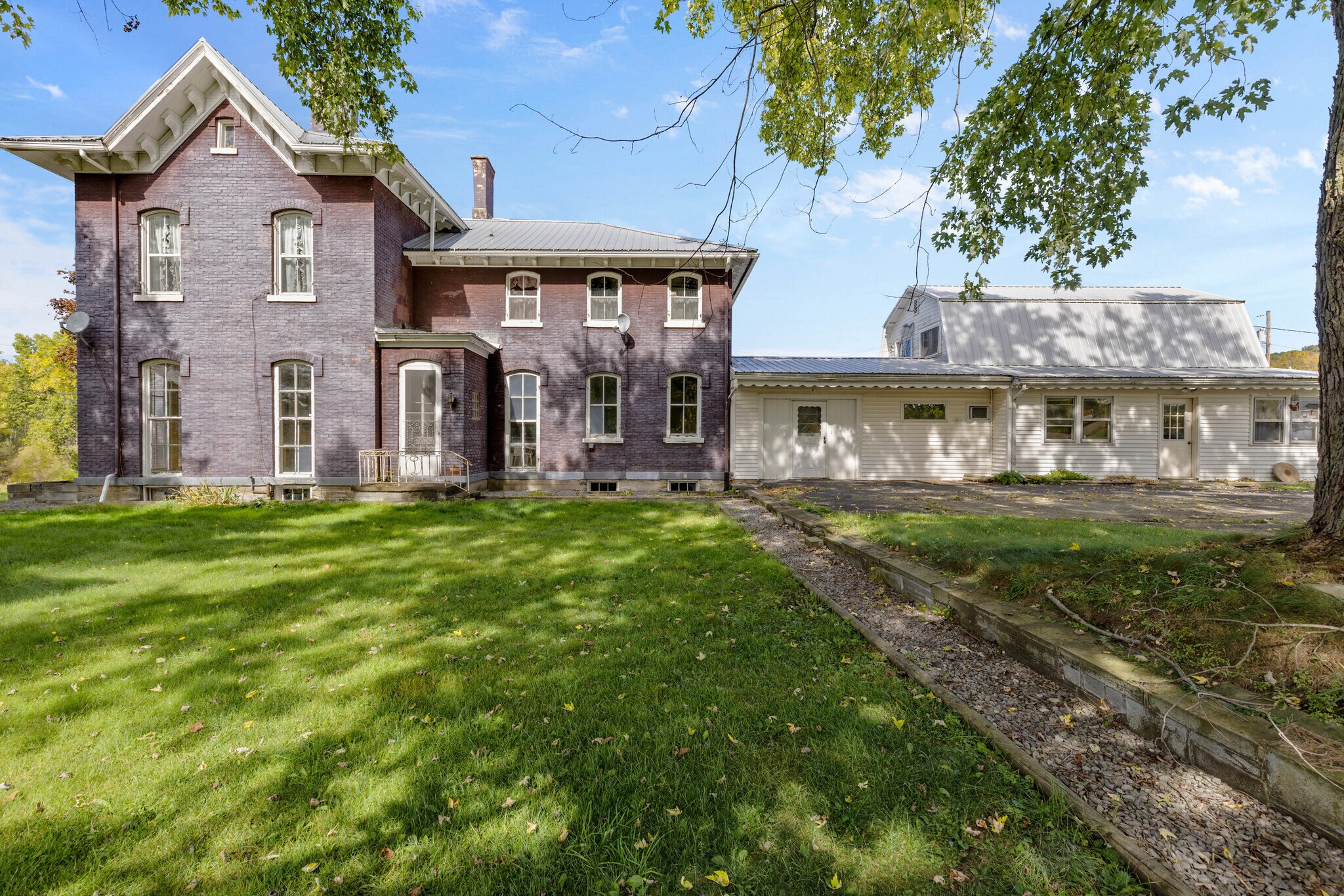 444 S Main St, Warsaw, NY for Sale