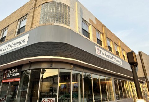 7 E Broad St, Burlington, NJ for Rent