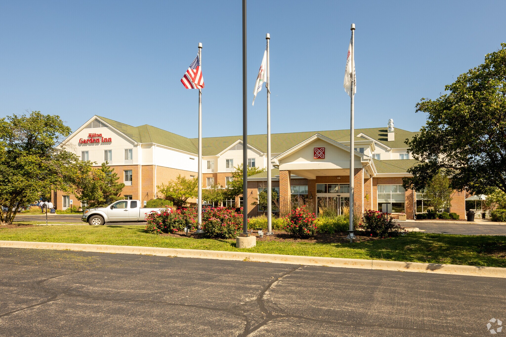 4070 E Main St Saint Charles, IL 60174 Hospitality Property for Lease