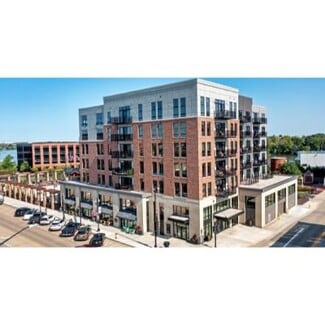 Neenah, WI Retail - 201 W Wisconsin Ave