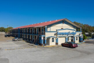 Texas City, TX Hospitality - 1902 Texas Ave